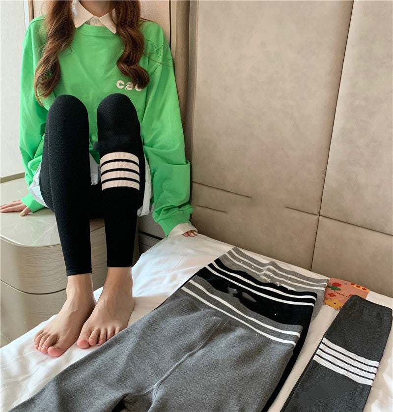Add velvet and thickened leggings