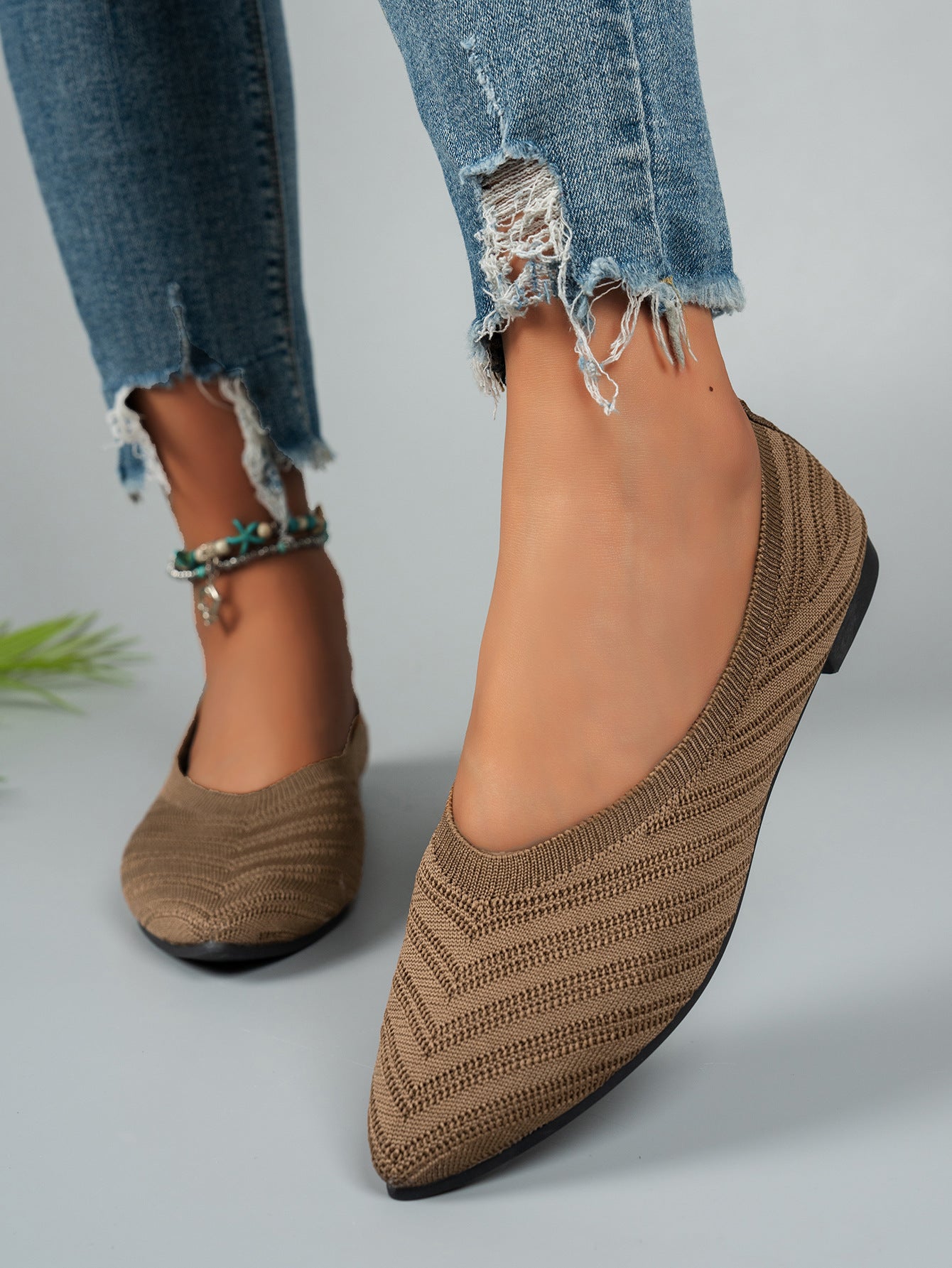 Flat Chic Pointed Toe & Comfy Designer Shoes