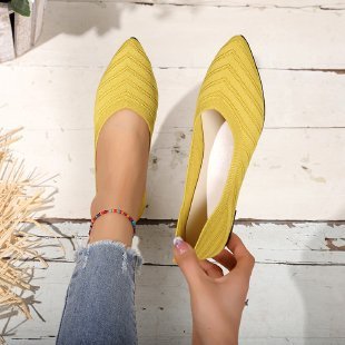 Flat Chic Pointed Toe & Comfy Designer Shoes