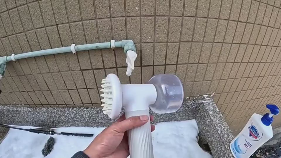 How to use the cat bubble machine 
