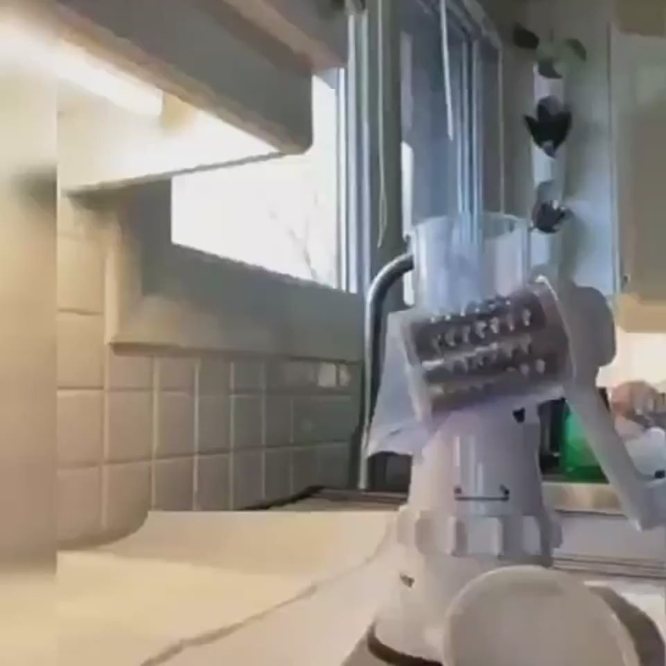 Video showcasing how the 3 in 1 vegetable slicer or cutter works pt3